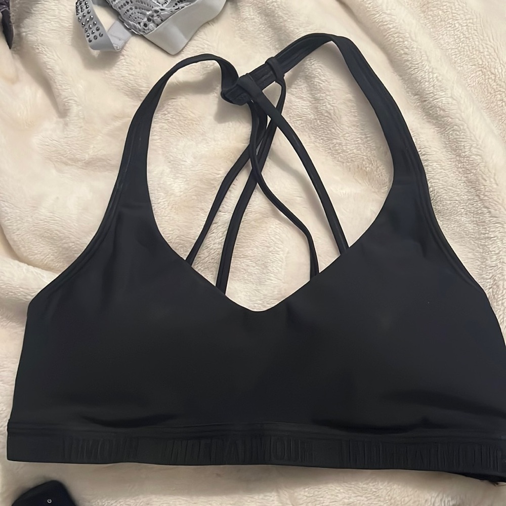 Black under armour sports bra